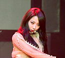 [BZ포토] 나인뮤지스 경리, 아찔하게!