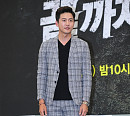 [BZ포토] 이정진, 멋짐 가득 슈트 맵시
