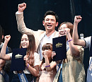 [BZ포토] 황정민-김수안, 알리미들과 힘찬 파이팅