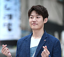 [BZ포토] 신주환, 수줍게 내민 손하트