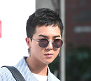 [BZ포토] 위너 송민호, 선글라스 너머 '이글아이'