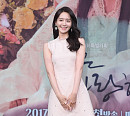 [BZ포토] 소녀시대 윤아, 로맨틱한 핑크빛 미모