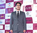 [BZ포토] 유재명, 슈트 차려입고 시상식 나들이