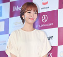 [BZ포토] 배슬기, '시상식 사회 맡았어요~'