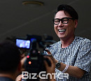 [BZ포토] 미스틱 윤종신, 'SM과 콜라보 완벽했어'