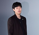 [BZ포토] 류준열, '멋짐 흩날리며~'