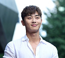 [BZ포토] 박서준, 달달한 눈빛+하트