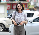 [BZ포토] 윤복인, '봉희 엄마 왔어요'