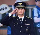 [BZ포토] 신현준, '포스는 리얼 경찰'