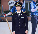[BZ포토] 이주승, 순수한 막내 경찰