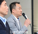 [BZ포토] '전망 좋은 집' 이수성 감독 '곽현화 사건 무죄 판결 입장 표명 기자회견'
