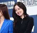 [BZ포토] 문채원, 남심 저격 '빵야'