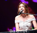 [BZ포토] 이진아, '랜덤'으로 돌아온 건반요정