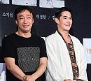 [BZ포토] 이성민-배정남, 절친 뛰어넘어 '가족 느낌'