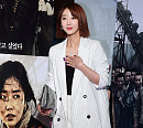 [BZ포토] EXID 혜린, '패션위크처럼 화려하게'