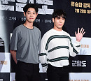 [BZ포토] 정준영-최종훈, '함께 시사회 나들이'