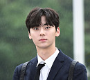 [BZ포토] 워너원 황민현, 사진 뚫고 나오는 잘생김