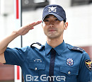 [BZ포토] 슈퍼주니어 최시원, 전역 알리는 경례