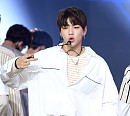 [BZ포토] 워너원 강다니엘, 여심 녹이는 카리스마