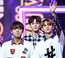 [BZ포토] 워너원 박지훈-배진영, '귀여움 대결 중'