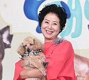 [BZ포토] 선우용여, 친구이자 반려견 '16살 아마와 함께'