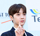 [BZ포토] 워너원 라이관린, 빠져드는 눈망울