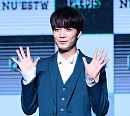 [BZ포토] 뉴이스트W JR, 오늘도 상큼한 어니부기