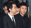 [BZ포토] '김주혁 발인' 데프콘-유호진-김종민, 침통한 1박2일 멤버들