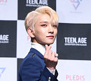 [BZ포토] 세븐틴 조슈아, 치명적인 눈빛 '하트는 덤'