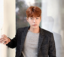 홍종현 “연기자 데뷔 10주년, 군대에서 맞지 않을까요?”