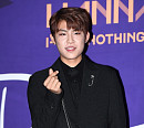 [BZ포토] 워너원 박우진, '귀엽게 하트 뿅뿅'