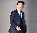 [BZ포토] 김무열, '슈트 광고처럼 등장'