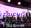 [BZ포토] 김현철, '위드 프렌즈' 오프닝 맡았어요