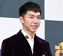 [BZ포토] 이승기, 한껏 들뜬 표정