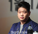 [BZ포토] 이기홍, 질문을 대하는 진지한 눈빛