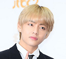 [BZ포토] 방탄소년단 뷔, '시크함이 뚝뚝~'