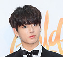 [BZ포토] 방탄소년단 정국, '리본도 찰떡같이 소화'