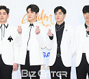 [BZ포토] 뉴이스트W, '수줍게 손하트 뿅'
