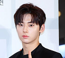 [BZ포토] 워너원 황민현, '멋짐이란 것이 폭발'