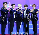 [BZ포토] 슈퍼주니어, 전매특허 단체 인사