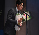 [BZ포토] 윤계상, '올해의 발견상' 수상
