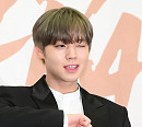 [BZ포토] 워너원 박지훈, '오늘도 윙크 미남'