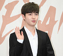 [BZ포토] 워너원 김재환, 손가락도 예쁜 남자