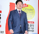[BZ포토] 이용 감독, '오늘의 주인공이니까'