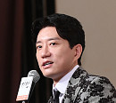[BZ포토] 김명민, '13년 만에 KBS로 돌아왔네요'
