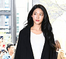 [BZ포토] AOA 설현, '미모 흩날리며~'