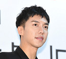 [BZ포토] 이승기, '더 멋있어졌죠~'