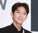 [BZ포토] 이준기, '비주얼 엄지척~'