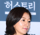 [BZ포토] '허스토리' 김희애, '깊은 생각에 잠긴 듯'