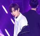 [BZ포토] 워너원 박지훈, 마성의 눈빛